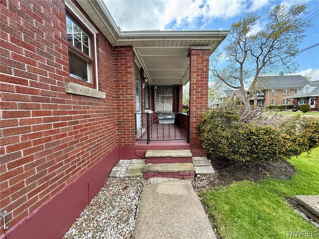 1157 La Salle Avenue, Niagara Falls, NY 14301