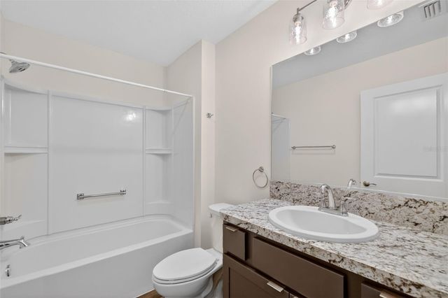5608 MINDY PLACE, The Villages, FL 32163