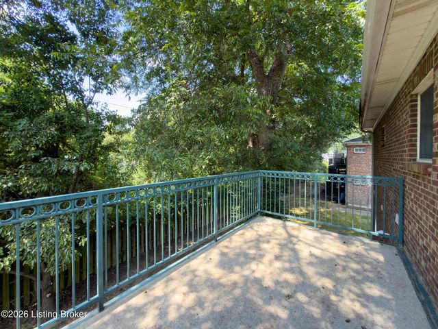 3112 Hendon Rd, Louisville, KY 40220