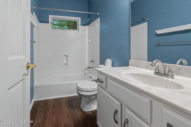 3112 Hendon Rd, Louisville, KY 40220