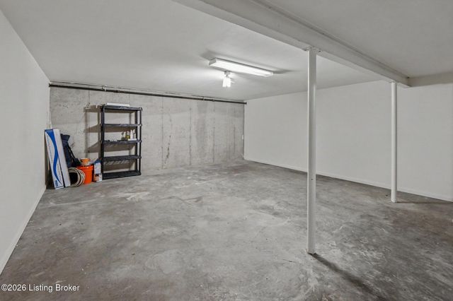 3112 Hendon Rd, Louisville, KY 40220
