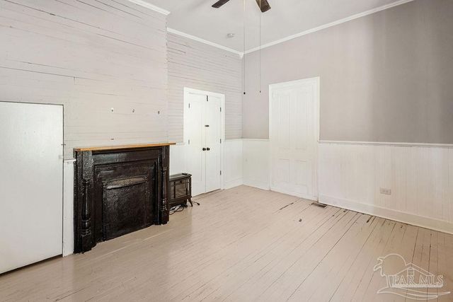 600 E Jackson St, Pensacola, FL 32501