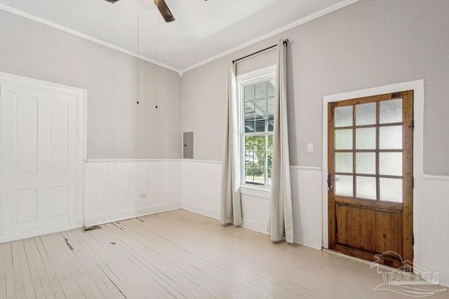 600 E Jackson St, Pensacola, FL 32501