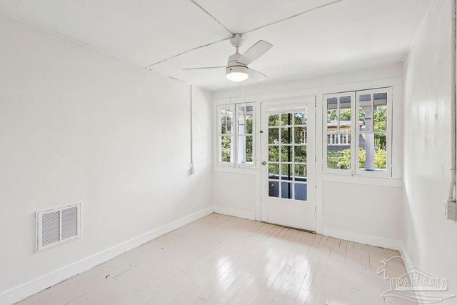 600 E Jackson St, Pensacola, FL 32501