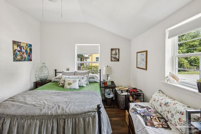 600 E Jackson St, Pensacola, FL 32501