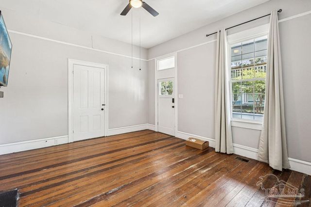 600 E Jackson St, Pensacola, FL 32501