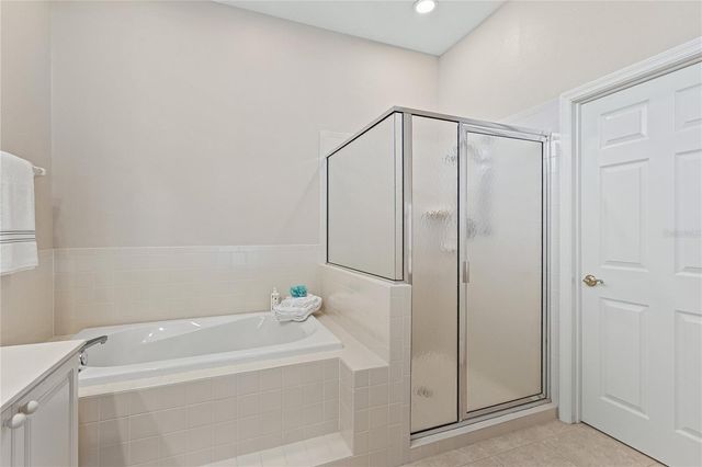 8733 49TH TERRACE EAST, Bradenton, FL 34211