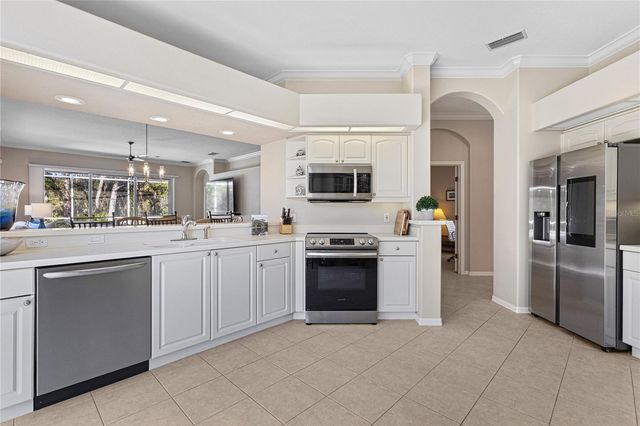 8733 49TH TERRACE EAST, Bradenton, FL 34211