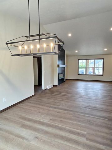 N9261 CONSTELLATION DRIVE, Appleton, WI 54915