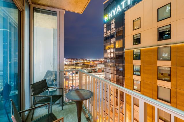 301 Demonbreun St Unit 1015, Nashville, TN 37201