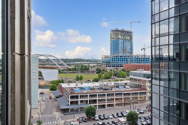 301 Demonbreun St Unit 1015, Nashville, TN 37201