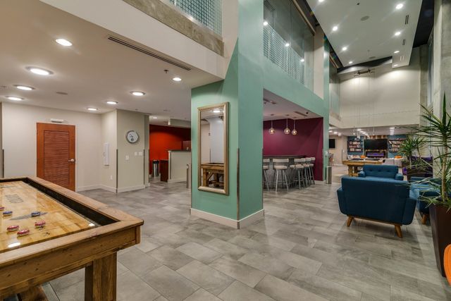 301 Demonbreun St Unit 1015, Nashville, TN 37201