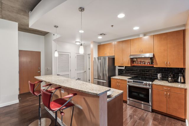 301 Demonbreun St Unit 1015, Nashville, TN 37201