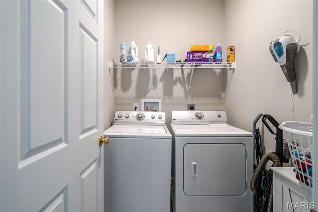 3025 Koch Lane, Washington, MO 63090