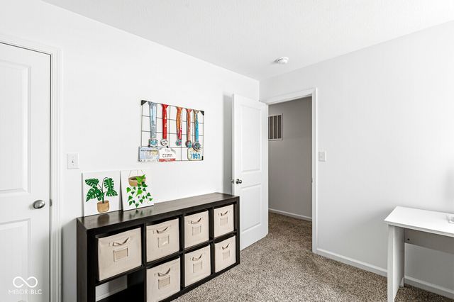 1623 N Regatta Drive, Greenfield, IN 46140