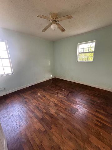 179 Penn Bridge Road, Trion, GA 30753