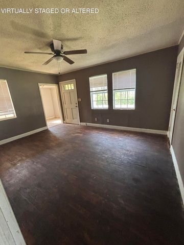 179 Penn Bridge Road, Trion, GA 30753