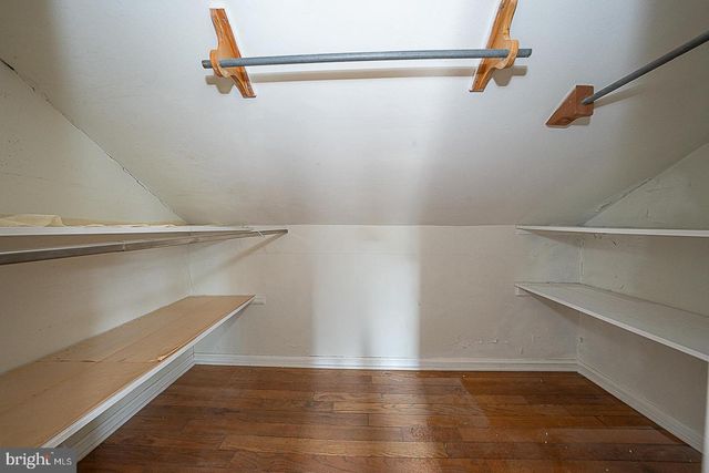 1504 WYNNEWOOD RD, Ardmore, PA 19003