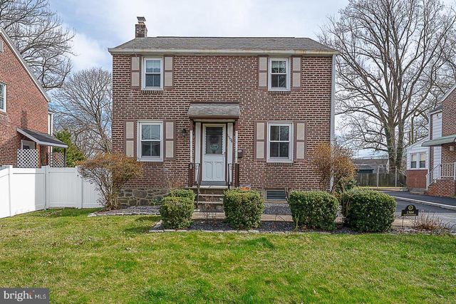 1504 WYNNEWOOD RD, Ardmore, PA 19003