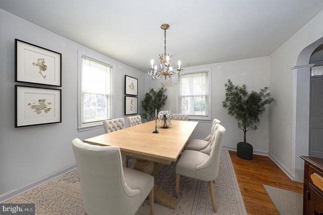 1504 WYNNEWOOD RD, Ardmore, PA 19003