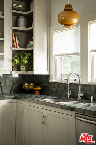 5163 Loleta Avenue, Los Angeles, CA 90041