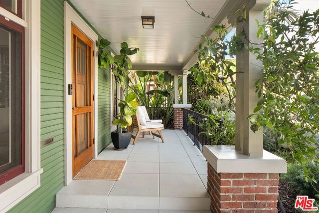 5163 Loleta Avenue, Los Angeles, CA 90041