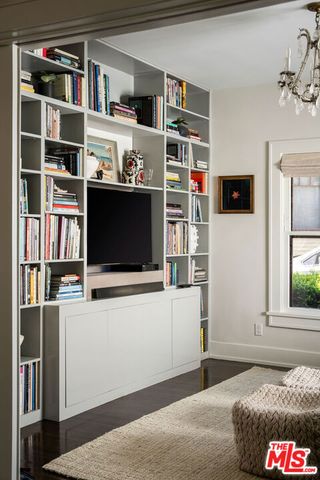 5163 Loleta Avenue, Los Angeles, CA 90041