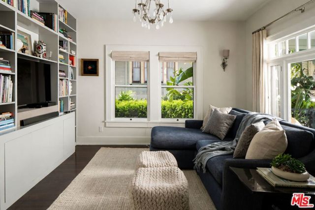 5163 Loleta Avenue, Los Angeles, CA 90041