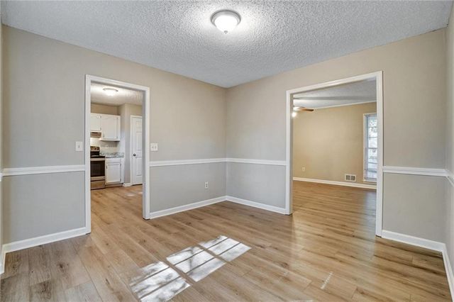 377 Jamie Drive, Hiram, GA 30141