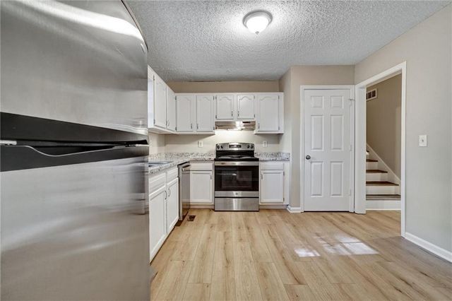 377 Jamie Drive, Hiram, GA 30141