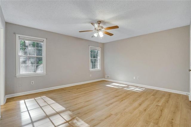 377 Jamie Drive, Hiram, GA 30141