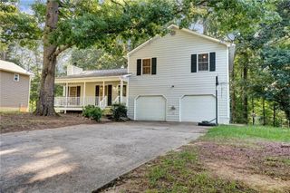 377 Jamie Drive, Hiram, GA 30141