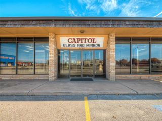 3730 N Macarthur Boulevard, Warr Acres, OK 73122