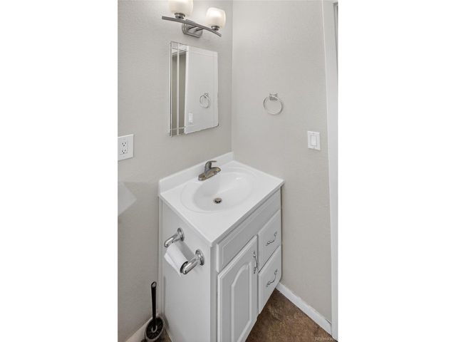 19054 W 61st Pl, Golden, CO 80403