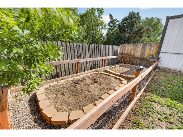 19054 W 61st Pl, Golden, CO 80403