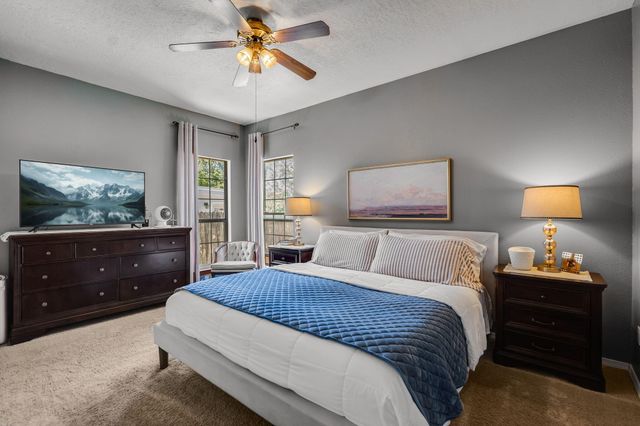 8035 Brittany Avenue NE, Albuquerque, NM 87109