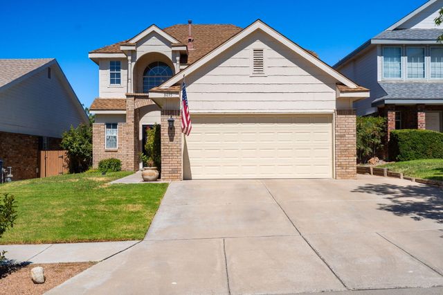8035 Brittany Avenue NE, Albuquerque, NM 87109
