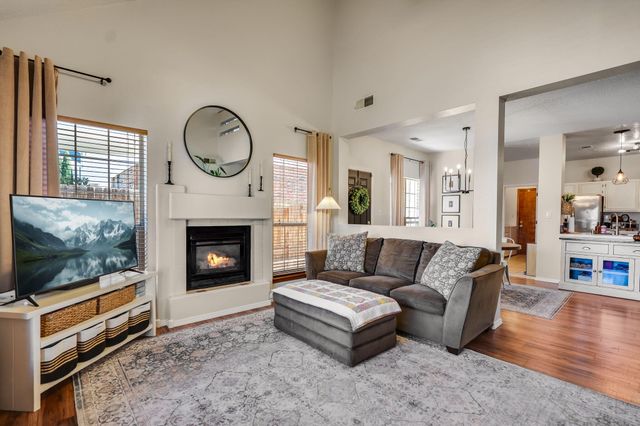 8035 Brittany Avenue NE, Albuquerque, NM 87109