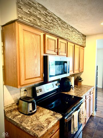 1125 Helena Drive, Lebanon, IN 46052