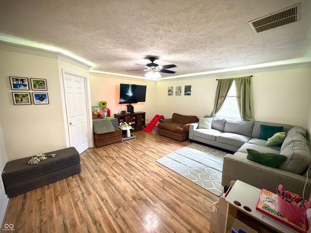 1125 Helena Drive, Lebanon, IN 46052