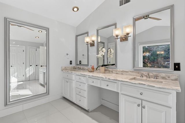 2039 Old Forge Way, Marietta, GA 30068