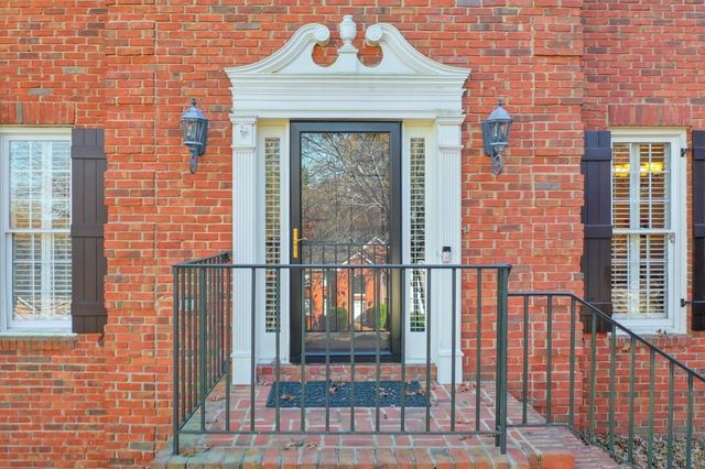 2039 Old Forge Way, Marietta, GA 30068