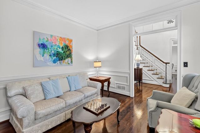 2039 Old Forge Way, Marietta, GA 30068