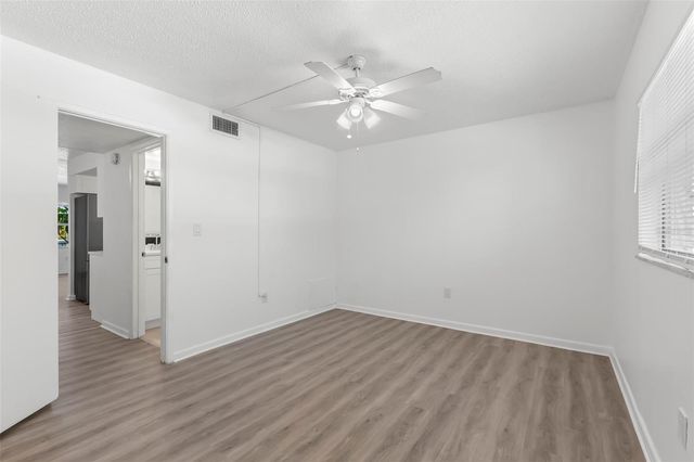 11025 2ND STREET E 8, Treasure Island, FL 33706