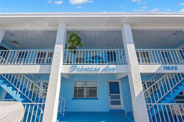 11025 2ND STREET E 8, Treasure Island, FL 33706