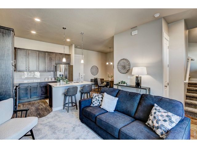 6796 Maple Leaf Dr, Timnath, CO 80547