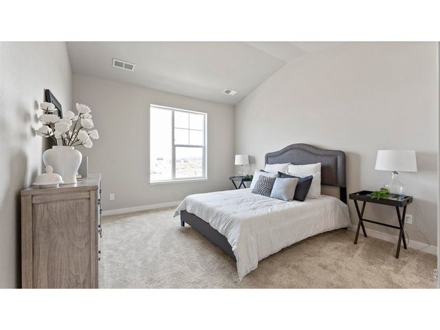 6796 Maple Leaf Dr, Timnath, CO 80547