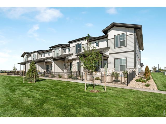 6796 Maple Leaf Dr, Timnath, CO 80547