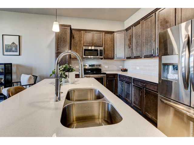 6796 Maple Leaf Dr, Timnath, CO 80547
