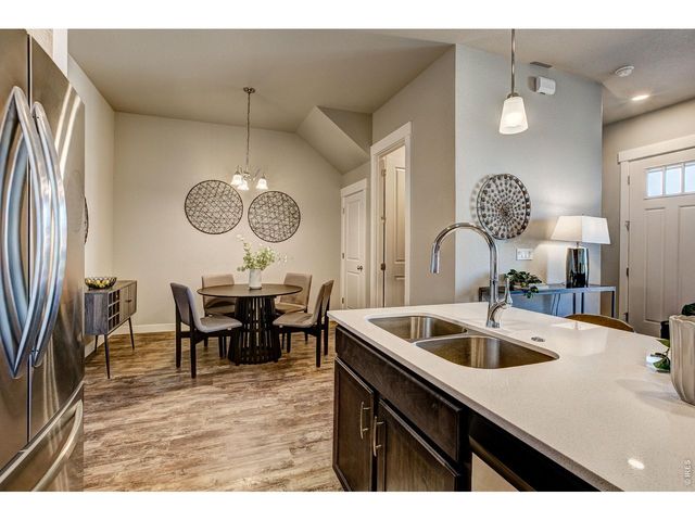 6796 Maple Leaf Dr, Timnath, CO 80547